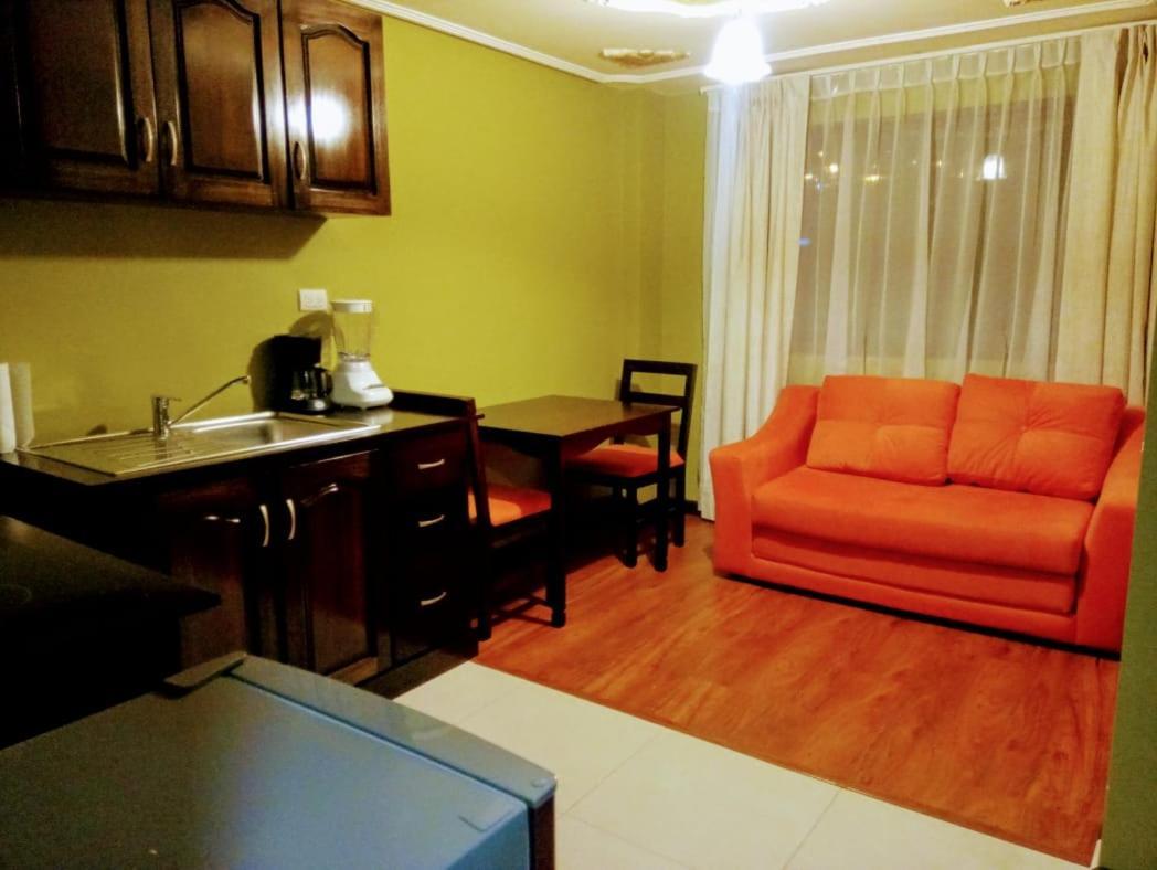 Casa De Huespedes Tu Parada En Cuenca Luaran gambar